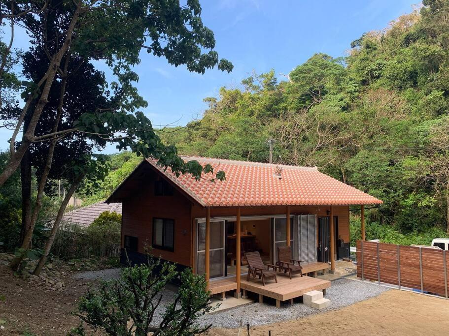マムヴィッラin森の中の一軒家 Villa Nago Bagian luar foto