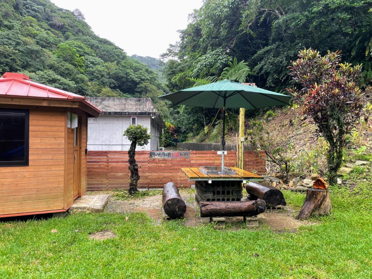 マムヴィッラin森の中の一軒家 Villa Nago Bagian luar foto