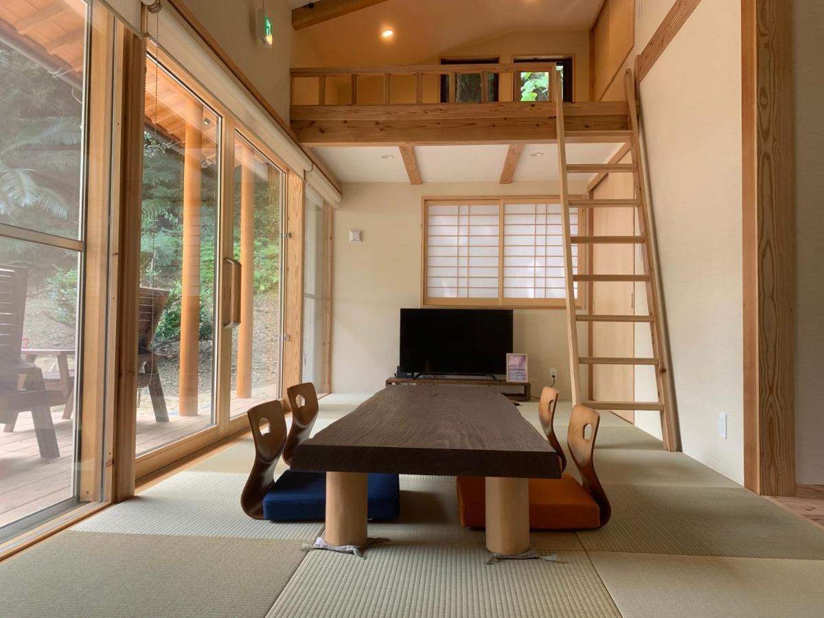 マムヴィッラin森の中の一軒家 Villa Nago Bagian luar foto