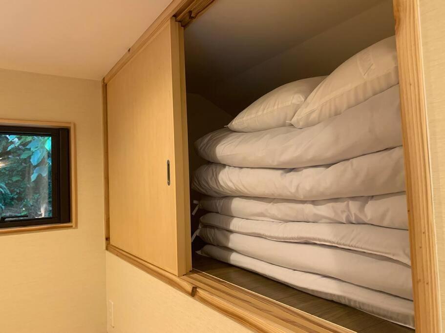 マムヴィッラin森の中の一軒家 Villa Nago Bagian luar foto